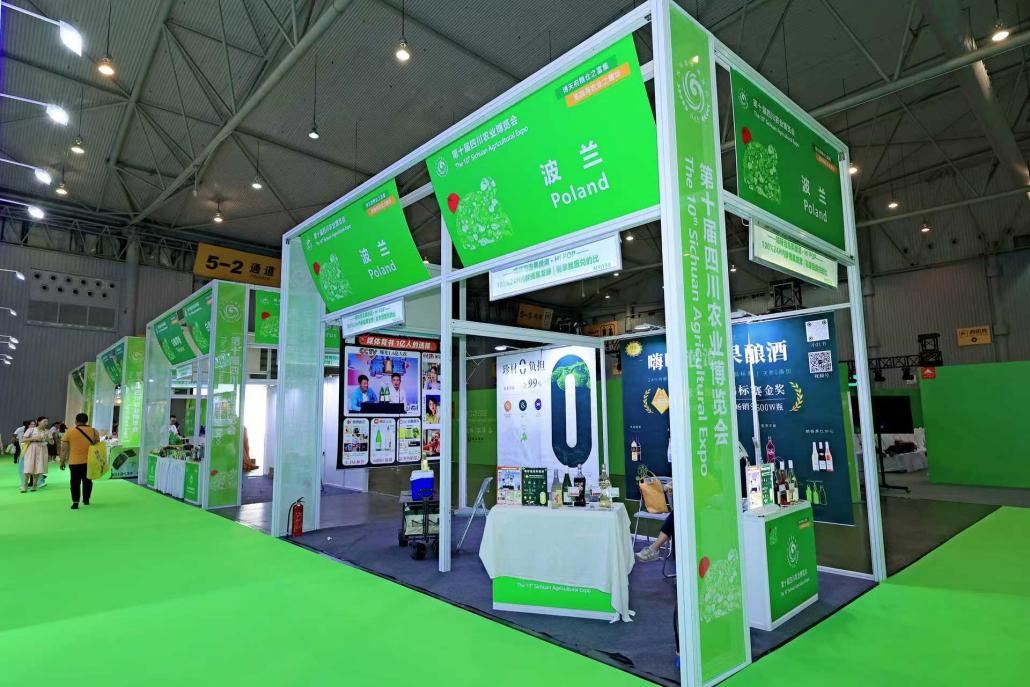 Poland pavilion exhibition booth featuring cider products